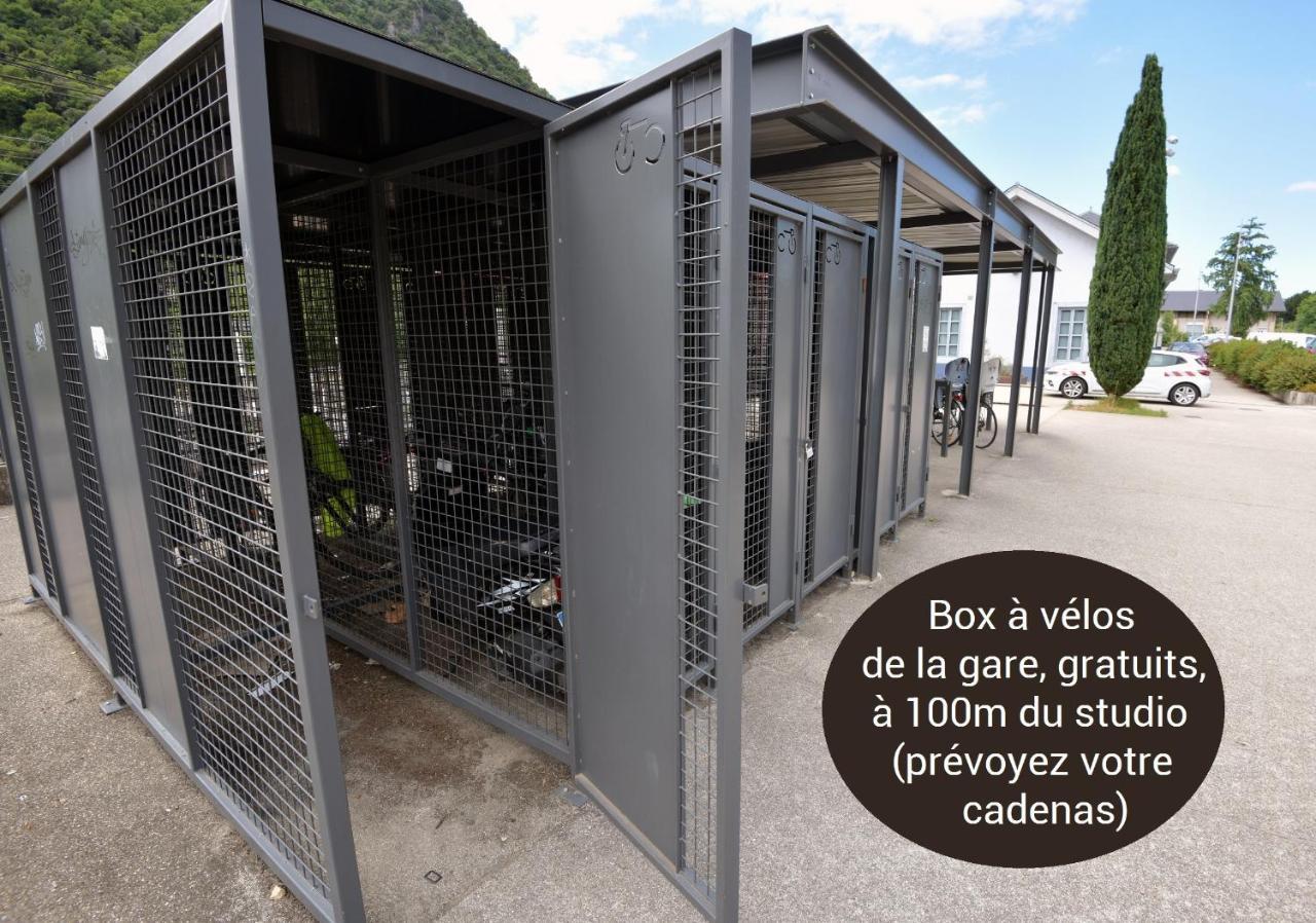 Aux 4 Logis Appart-Hotel - Studio Le City - Petit Dejeuner Inclus 1Ere Nuit Foix Exterior foto